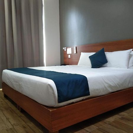 Dsquare Omr By K Hotels Ченай Екстериор снимка