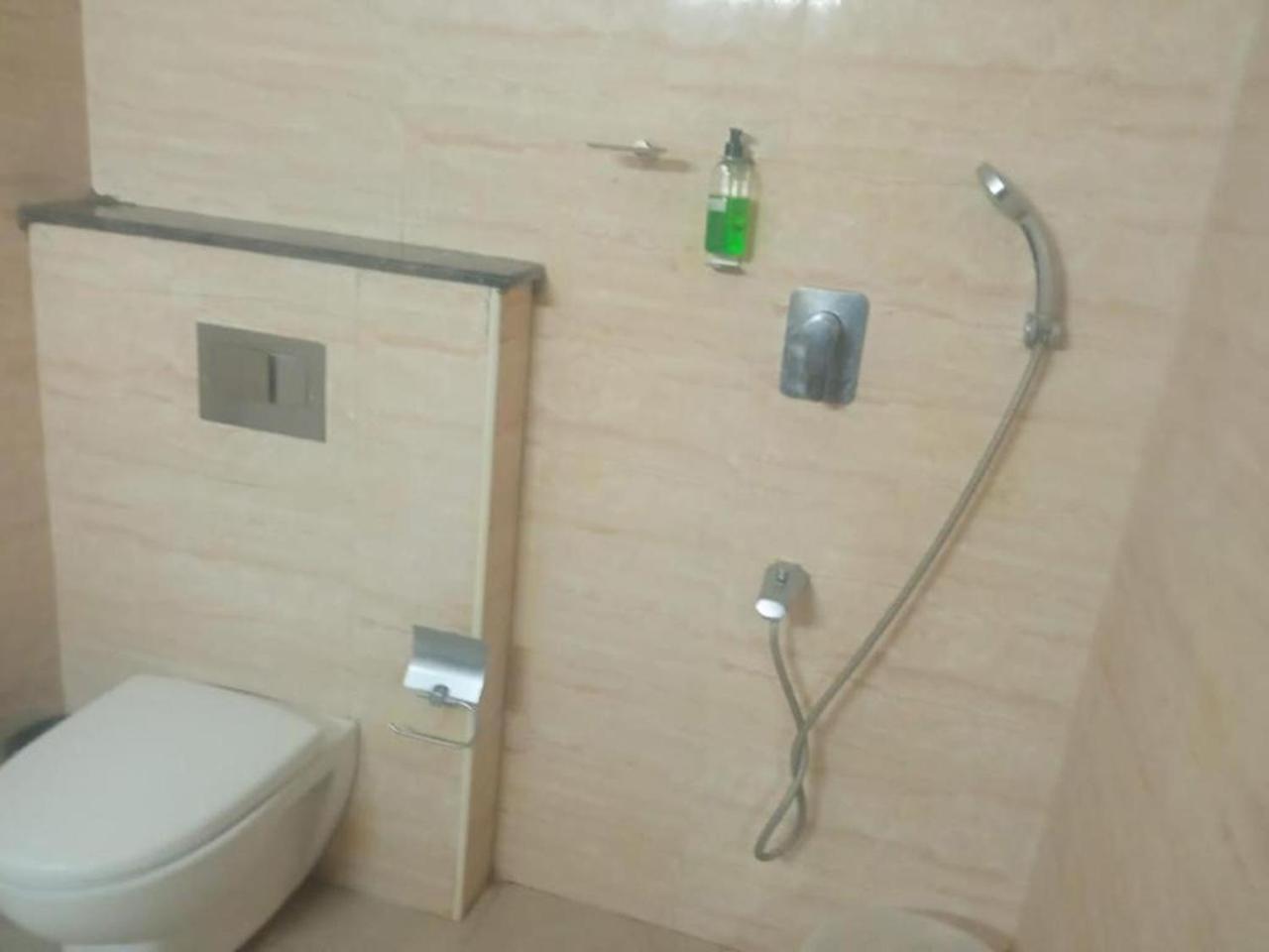 Dsquare Omr By K Hotels Ченай Екстериор снимка